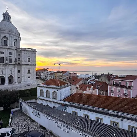 Whome Exclusive In A Prime Location With River View Appartement Lissabon