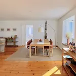 Whome Exclusive In A Prime Location With River View * Lissabon